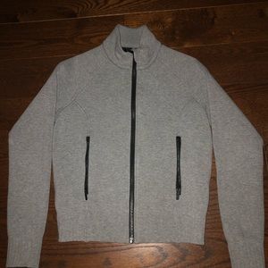 Lululemon Jacket, Size 4!